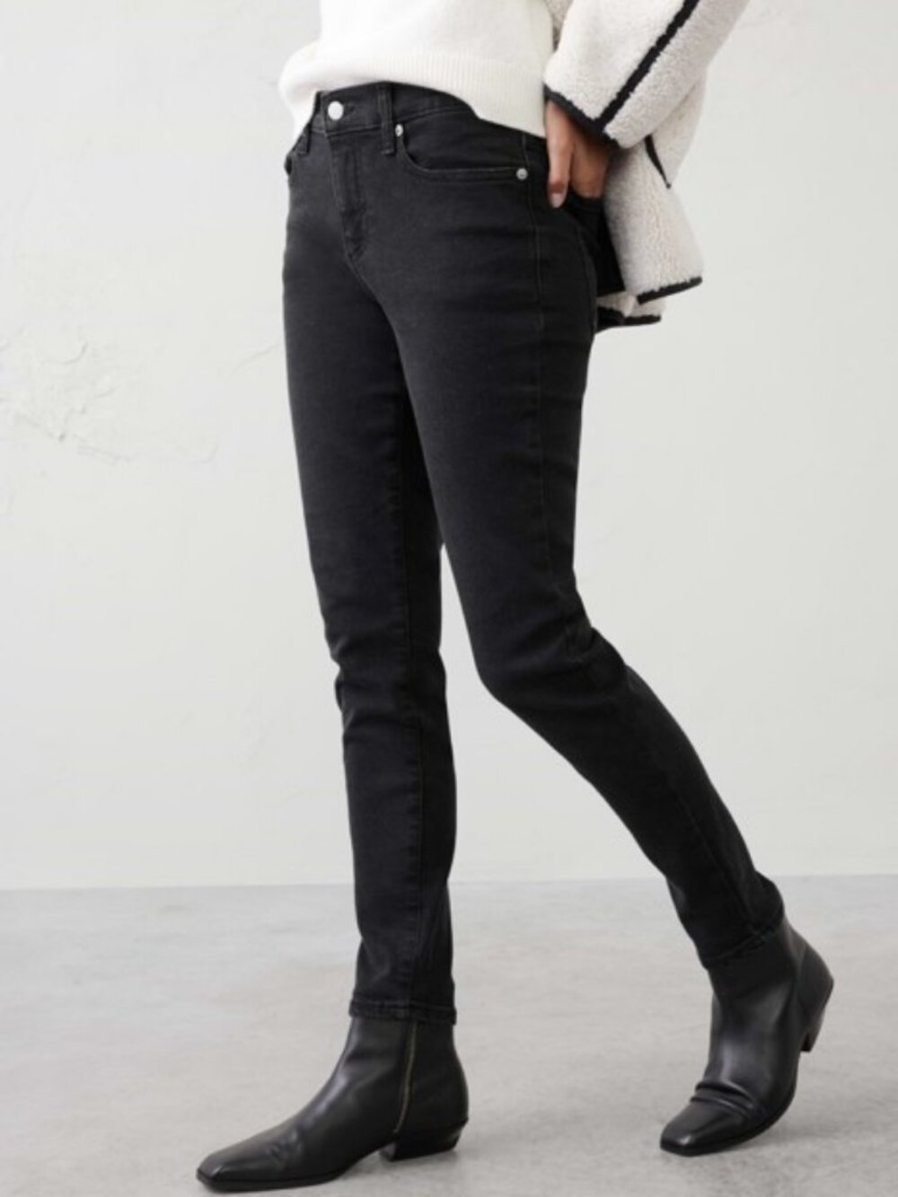 Skinny mid-rise black jeans Banana Republic